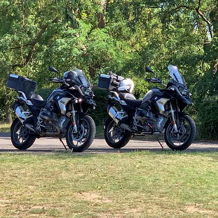 Chapeauveau - - Events 4* Helecine