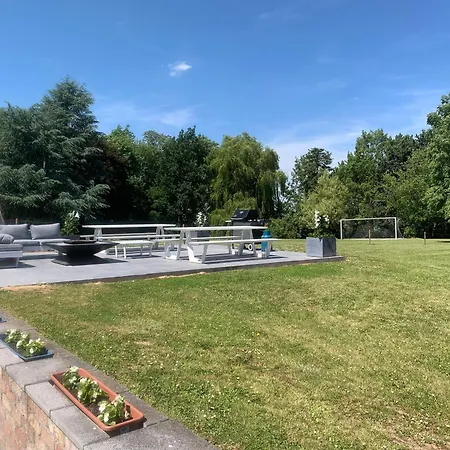 Chapeauveau - - Events 4*