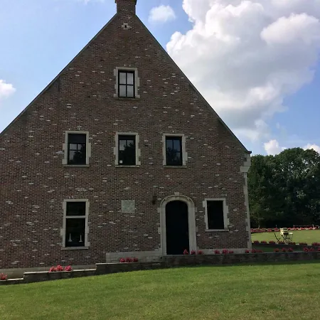 Penzion Chapeauveau - - Events 4*